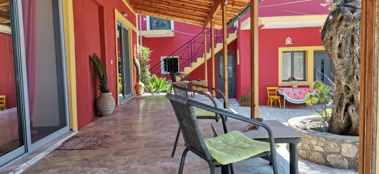 Pelekas Beach Apartments Rolling Stone Extérieur photo